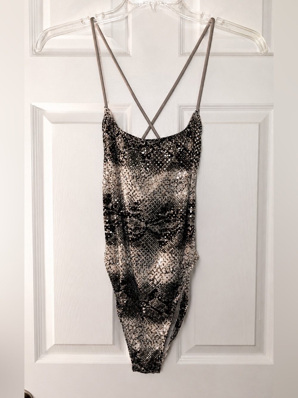 Pristine CE-DOOK Miami Beach Sequin Snakeskin Open Back Swimsuit Size Large